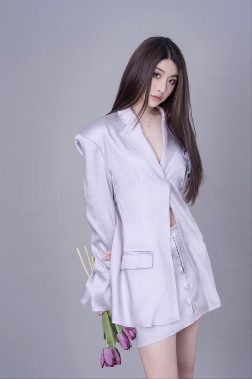 俞驿格