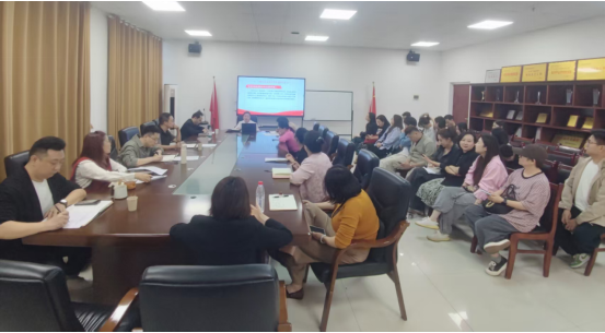 数字产业学院党支部举行2025年10月 主题党日活动暨《习近平谈治国理政》第五卷专题学习大会